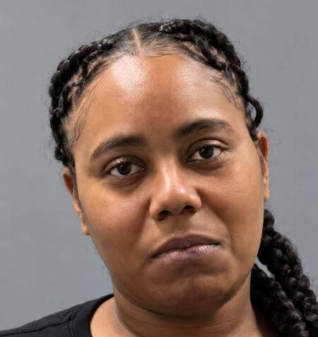 MDC correctional officer accused of taking bribes from inmates to smuggle in contraband